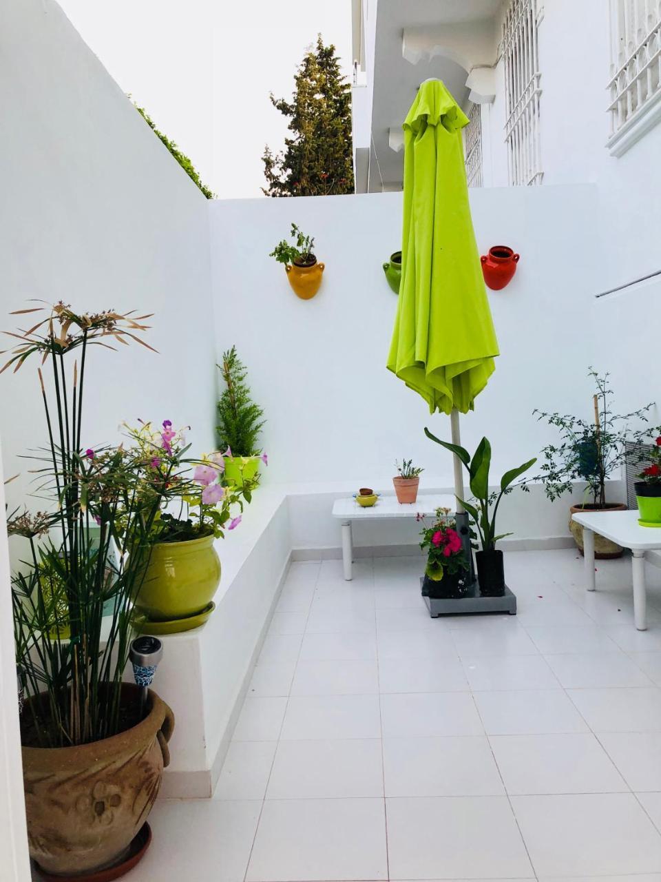 Cosy Appart En Plein Coeur De La Marsa Bagian luar foto