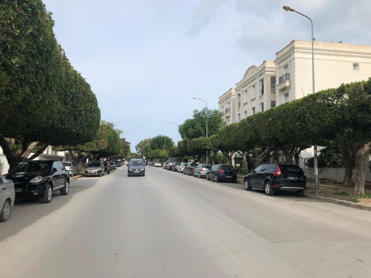 Cosy Appart En Plein Coeur De La Marsa Bagian luar foto
