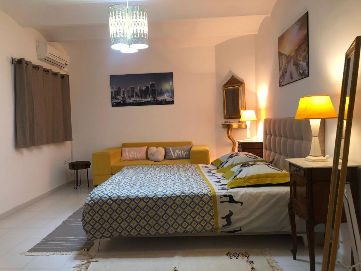 Cosy Appart En Plein Coeur De La Marsa Bagian luar foto